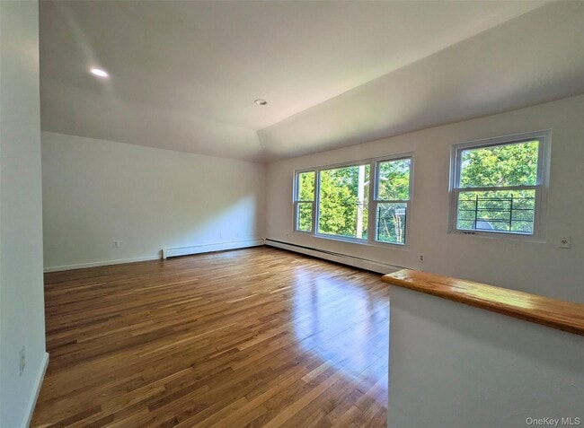 Building Photo - 174-17 129th Ave