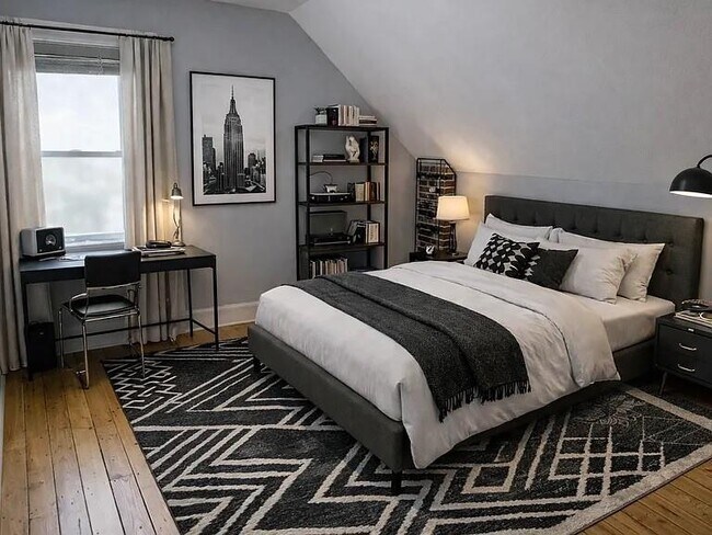 Building Photo - 16 Tecumseh St