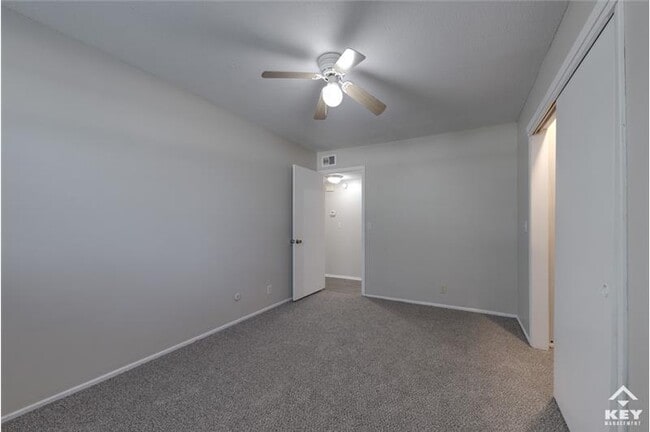 Building Photo - 717 N Dougherty Ave