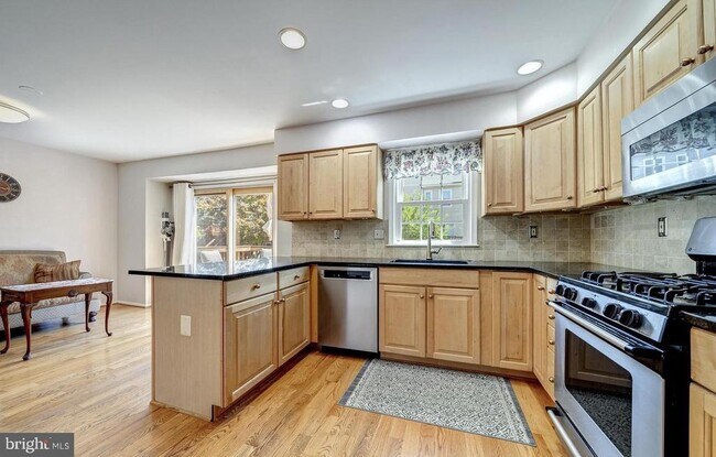 Building Photo - 4113 Meadow Field Ct