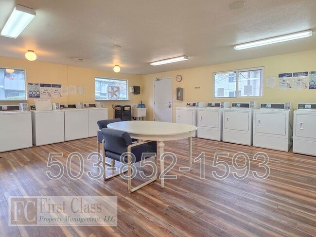 Building Photo - 1336 NE 186th Ave