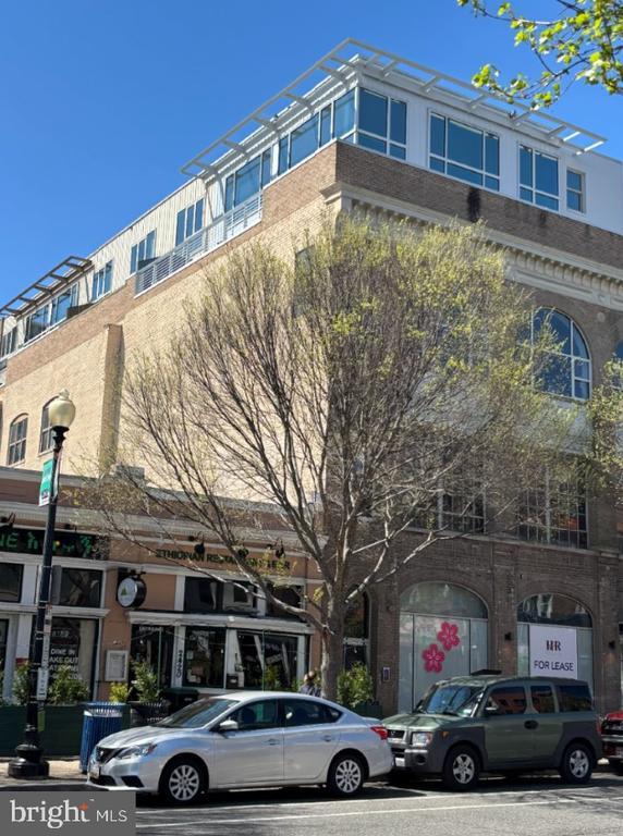 Building Photo - 2424 18th St NW