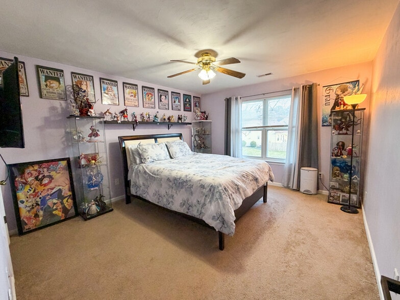 Building Photo - 2316 Eagle Dr