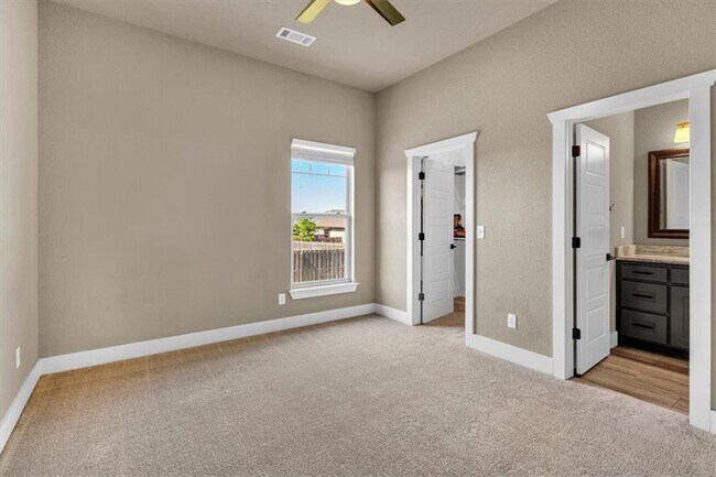 Building Photo - 3711 Bitterroot St