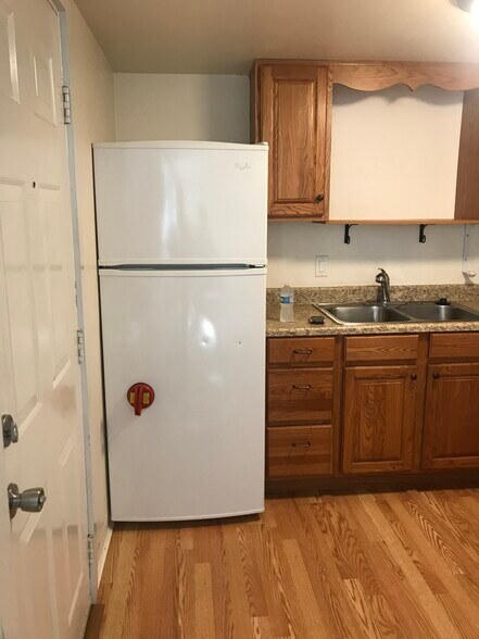 Building Photo - 3915 McWhinney St