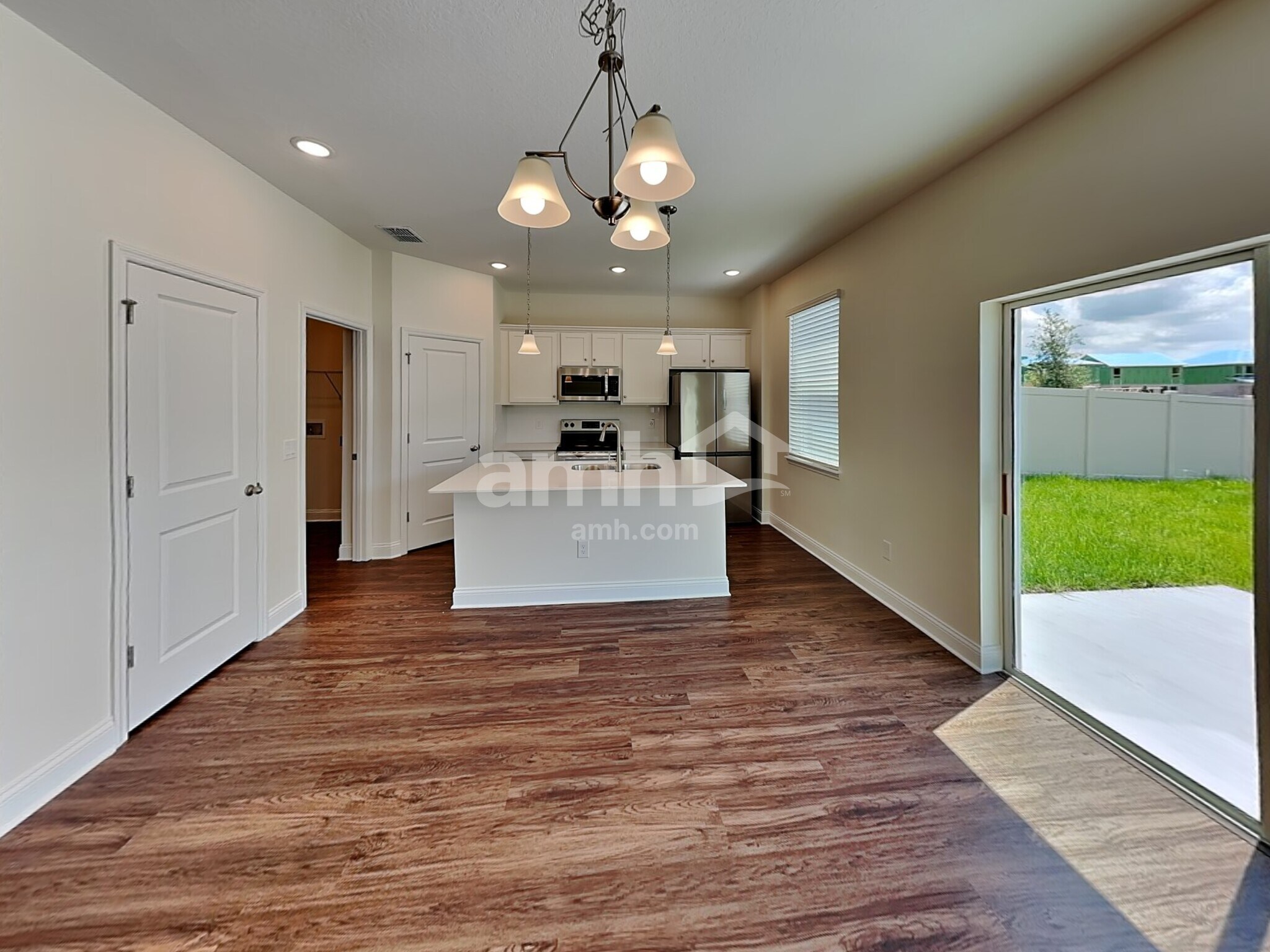 Building Photo - 6065 Little Blf Cir