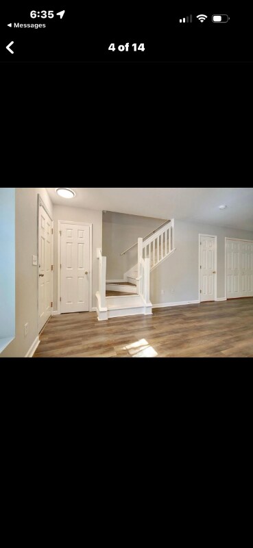 Building Photo - 8131 Shadow Oak Dr