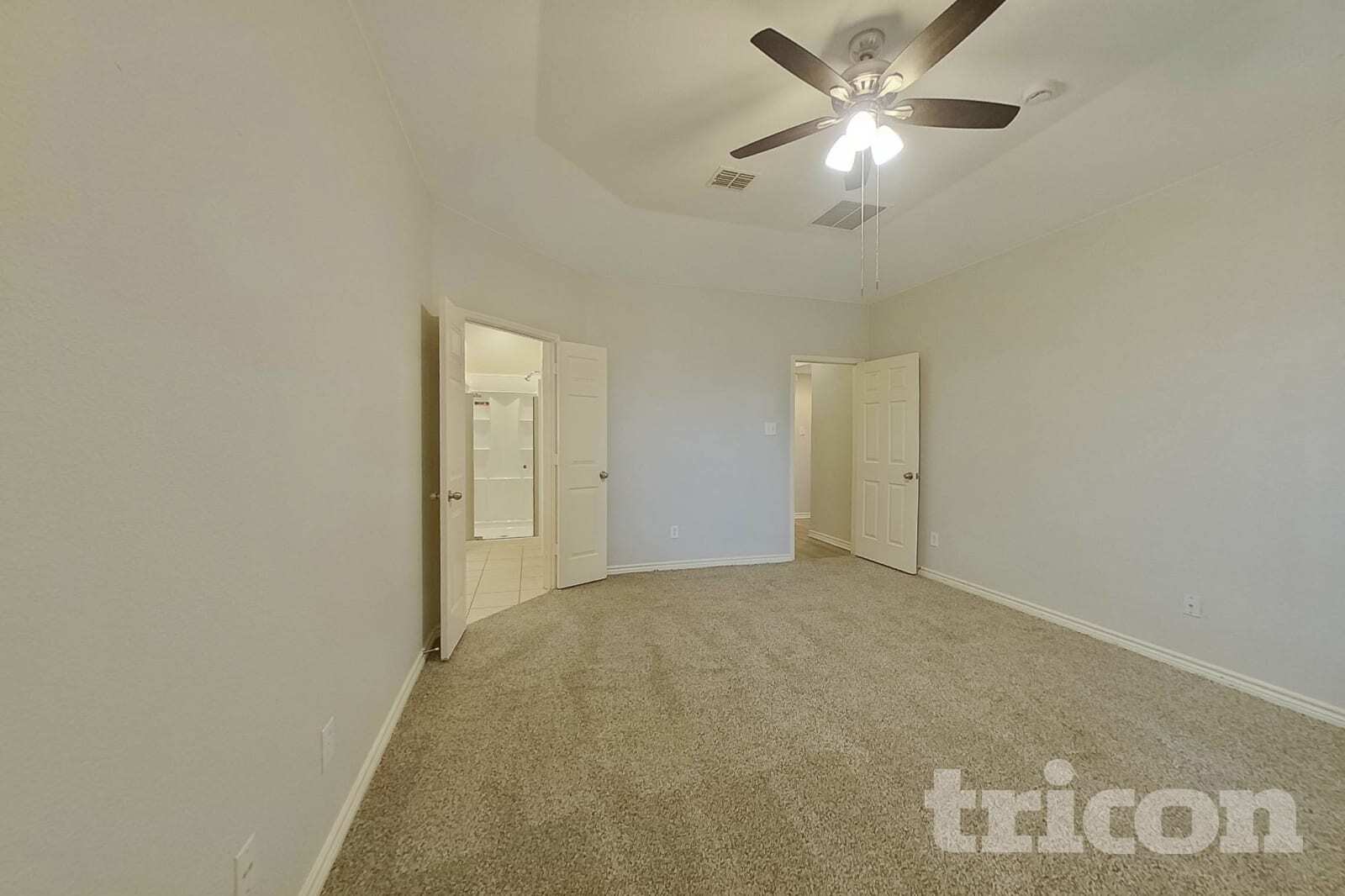 Building Photo - 813 Wolf Trail