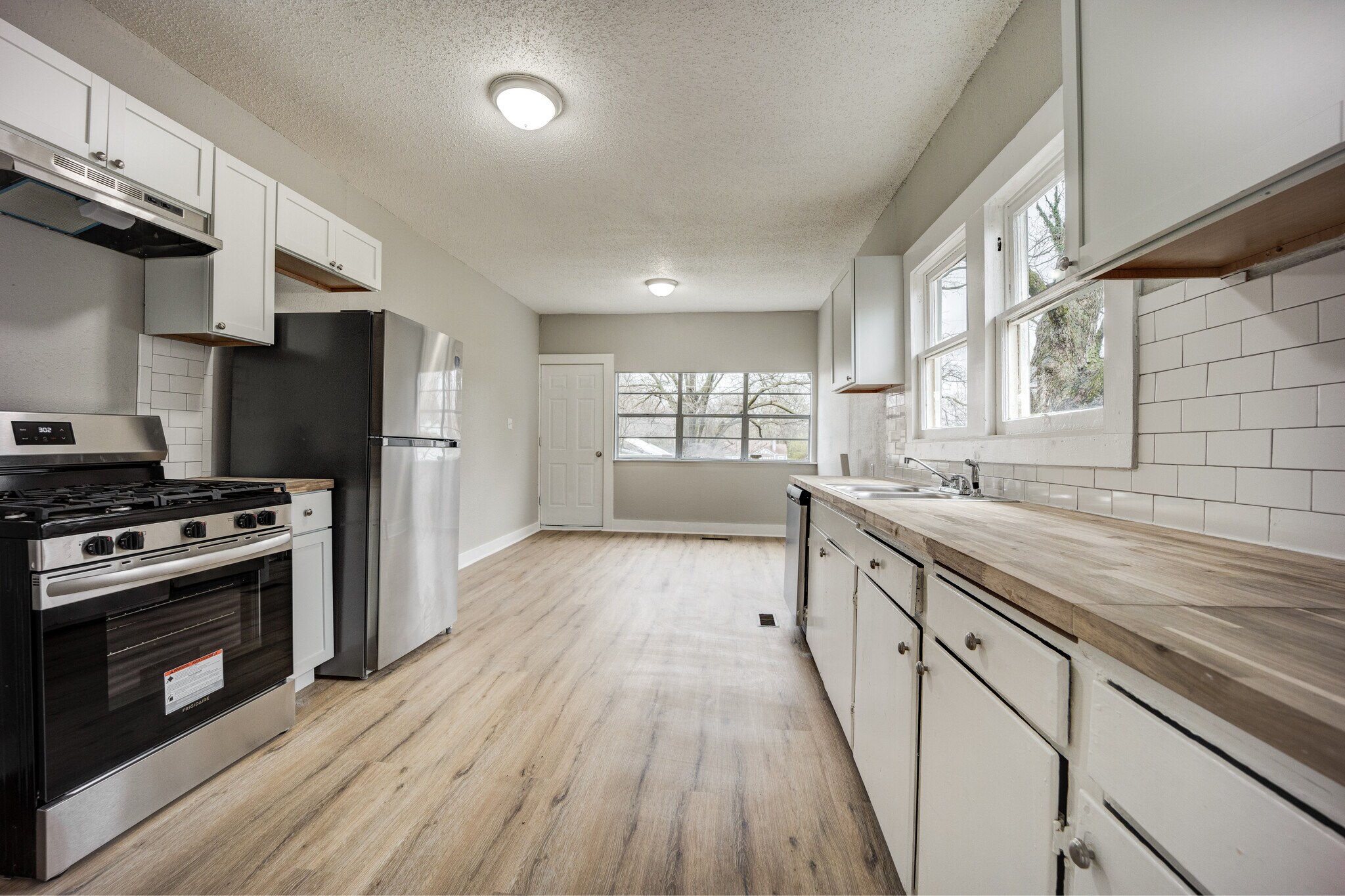 Building Photo - 1222 N 33rd St