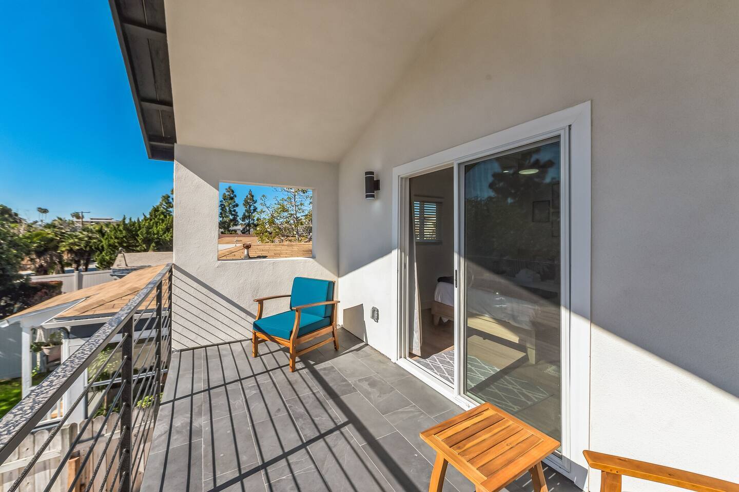 Building Photo - 2138 Reed Ave