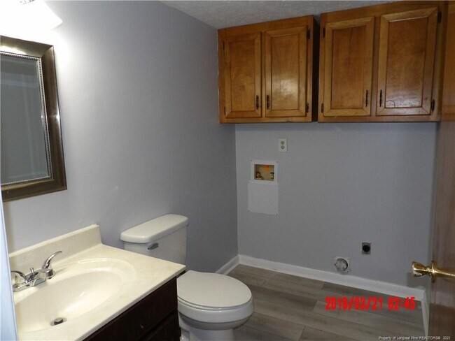 Building Photo - 7894 Ladonia Dr