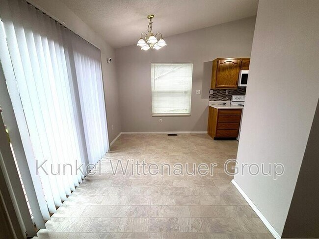 Building Photo - 1514 Peach Orchard Ln