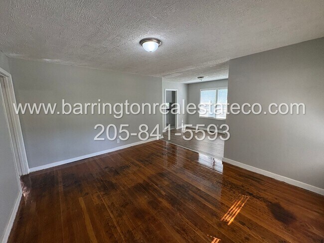 Building Photo - 115 Vann St