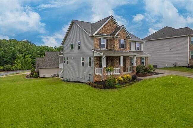 Building Photo - 301 Cochin Dr