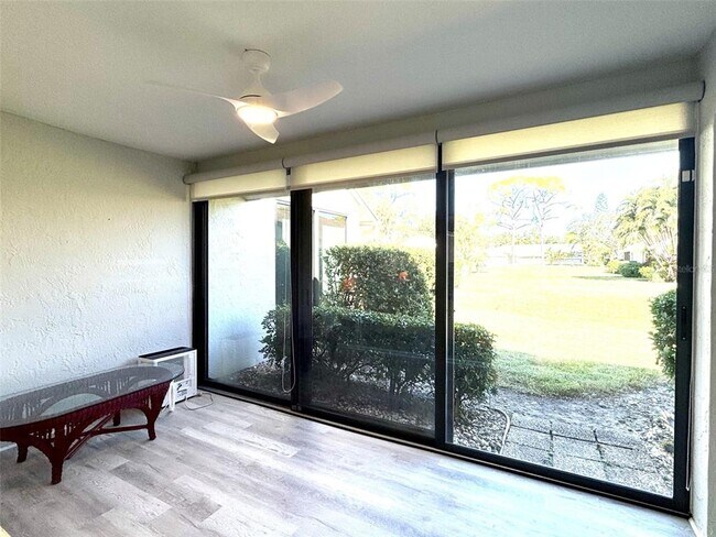 Building Photo - 5222 Myrtle Wood