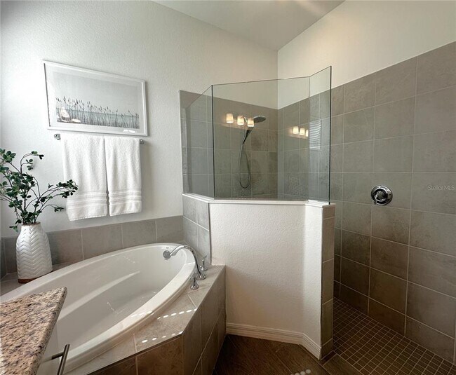 Building Photo - 14897 Cherry Blossom Wy