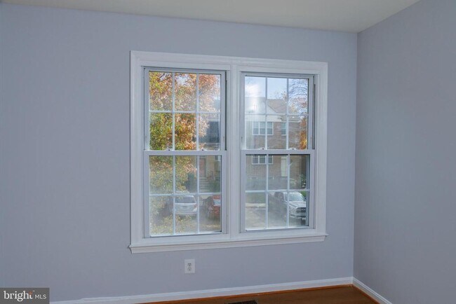 Building Photo - 5631 Hogenhill Terrace