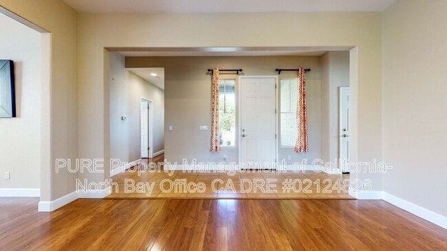 Building Photo - 8744 Merlot Way