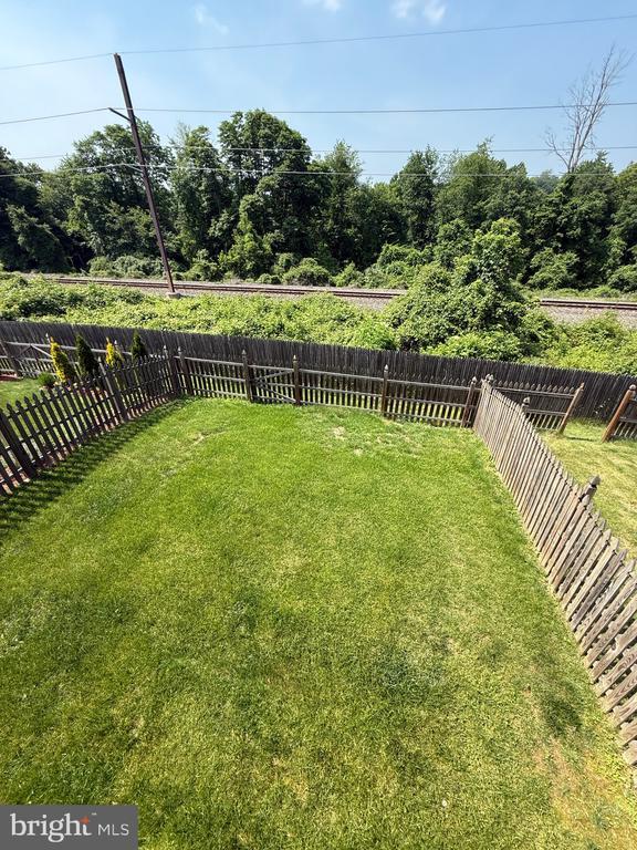 Building Photo - 343 Basswood Cir