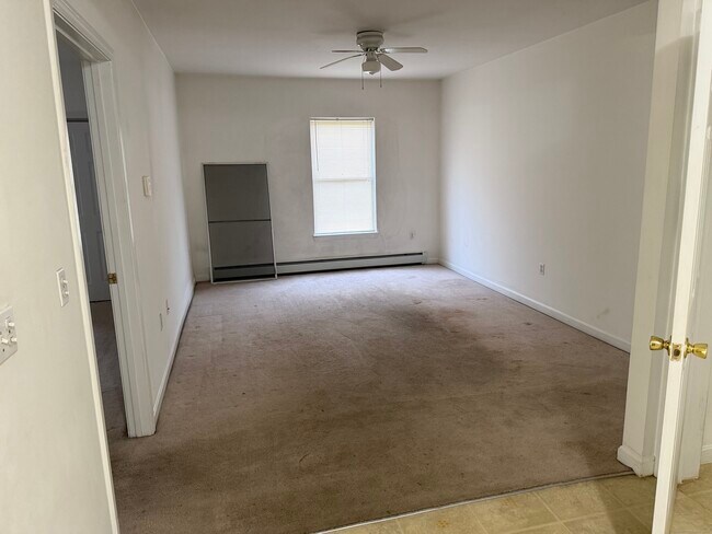 Building Photo - 11 Taftville-Occum Rd