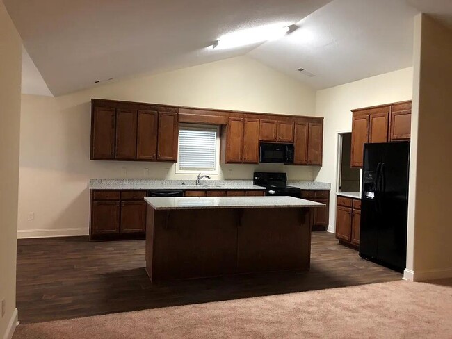 Building Photo - 770 River Mist Cir