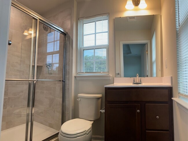 Building Photo - 2677 Bears Den Dr