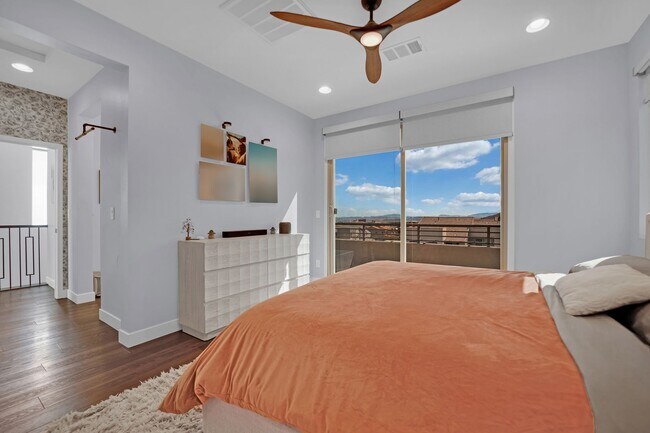 Building Photo - Newer West Summerlin Home With Pool, Spa a...