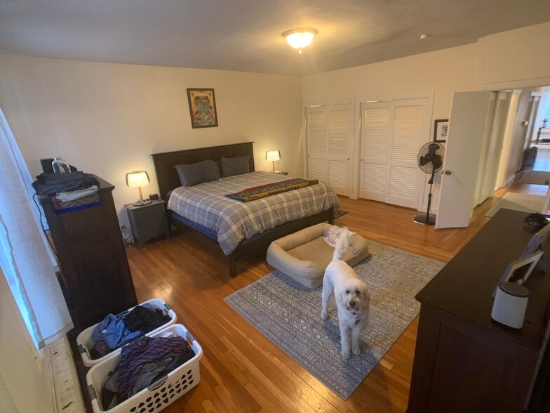 Building Photo - 20 Dean Rd