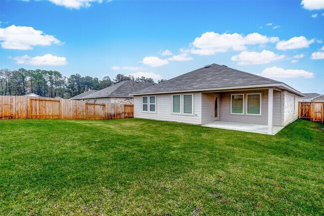 Building Photo - 14220 Dream Rd