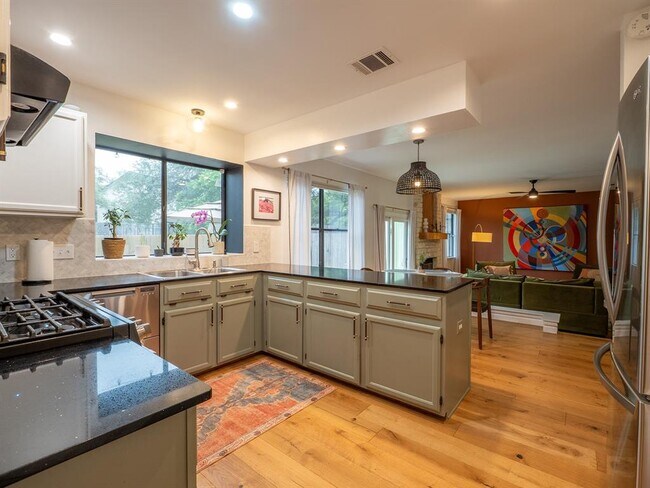 Building Photo - 5727 Abilene Trl