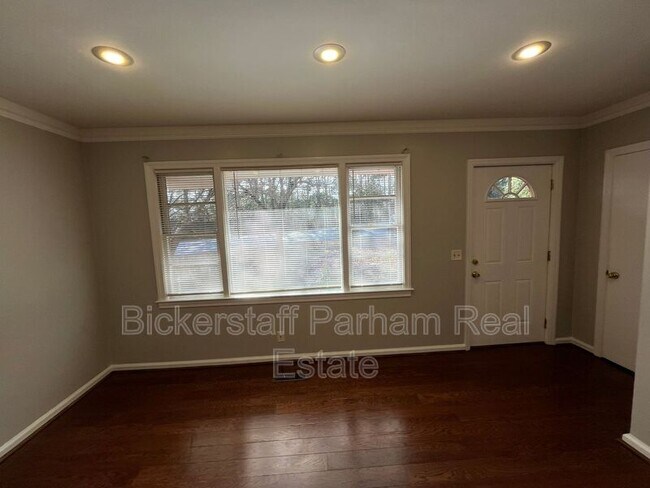 Building Photo - 2919 W Britt David Rd