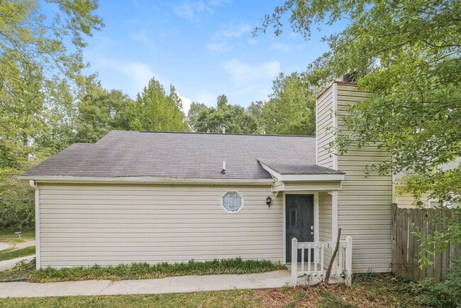 Building Photo - 1464 Cain Ct