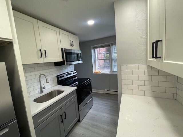 Building Photo - 808 Willard St