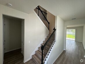 Building Photo - Beautiful new construction home!