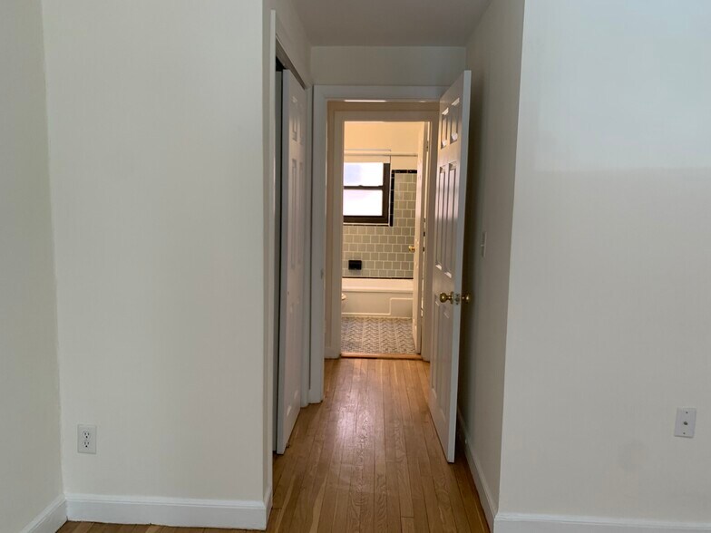 Building Photo - 46 Harvard Ave