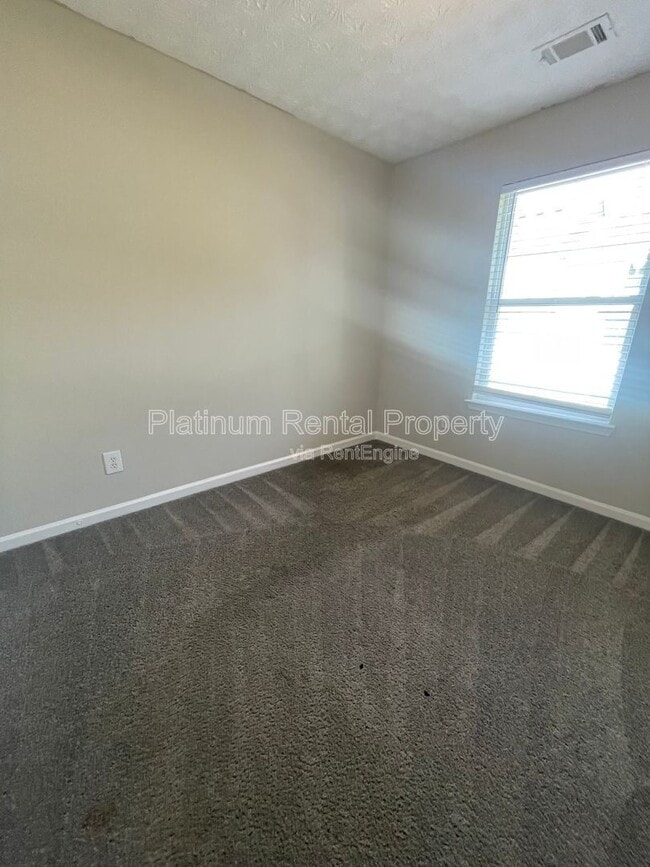 Building Photo - 2355 Bigwood Trail