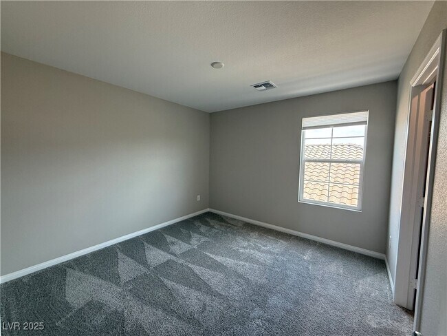 Building Photo - 2620 Tolmezzo St