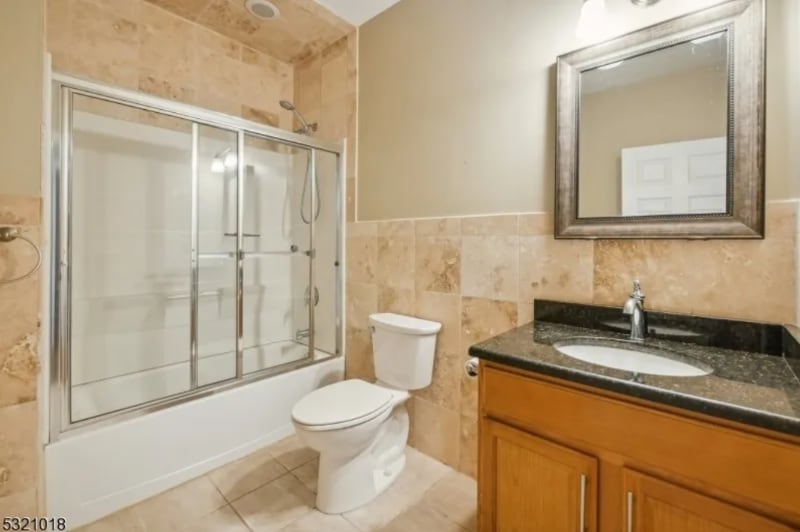 Building Photo - 53 Portland Pl