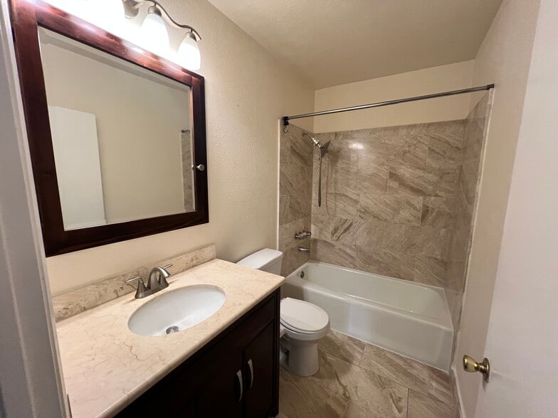 Building Photo - 5646 La Mirada Ave