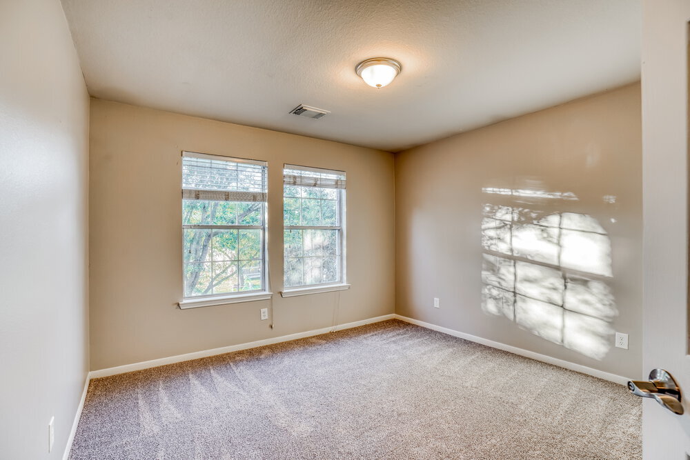 Building Photo - 9702 Winter Bloom Ln