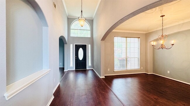 Building Photo - 3218 Oak Cliff Ln