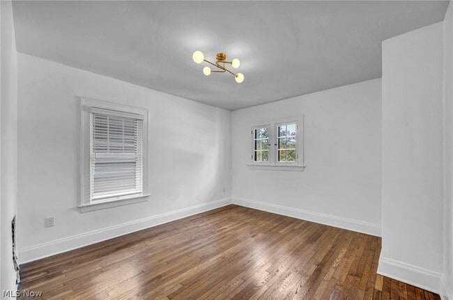 Building Photo - 2135 Coventry Rd