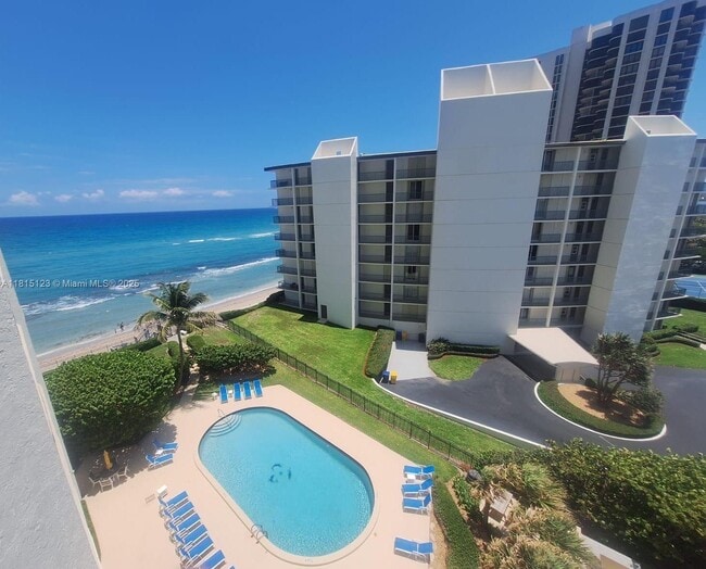 Building Photo - 5420 N Ocean Dr