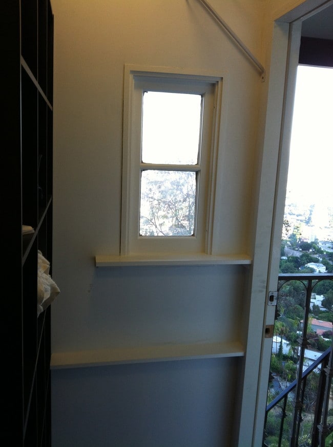 window in walk-in closet - 8500 Cole Crest Dr
