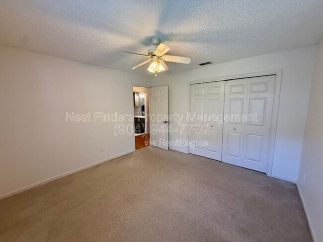 Building Photo - 5524 Hidden Ridge Dr