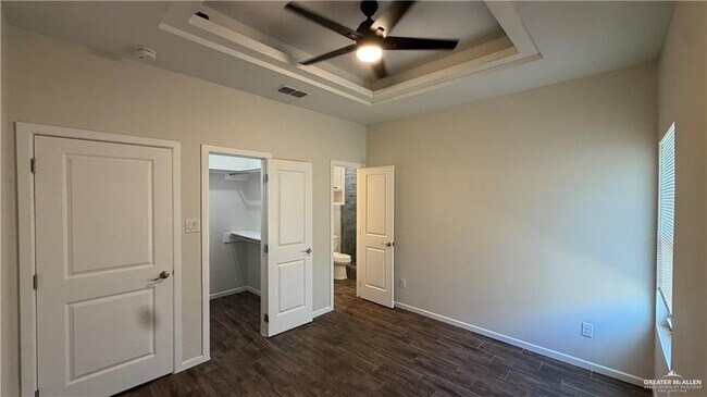 Building Photo - 19 Santa Isabel St