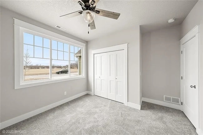 Building Photo - 1102 28th St