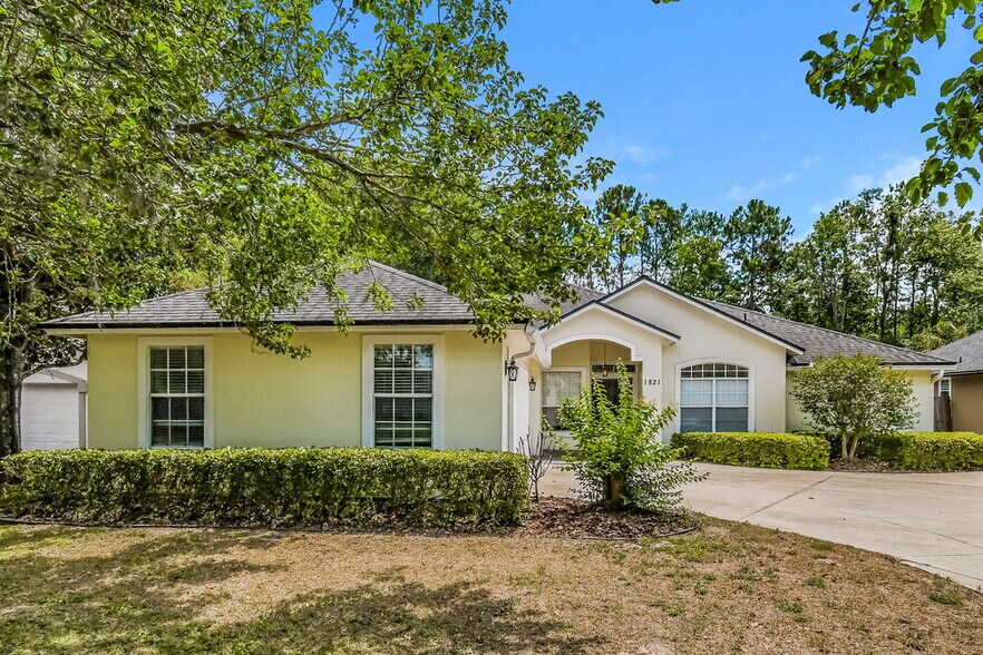 Primary Photo - 1821 Weston Cir