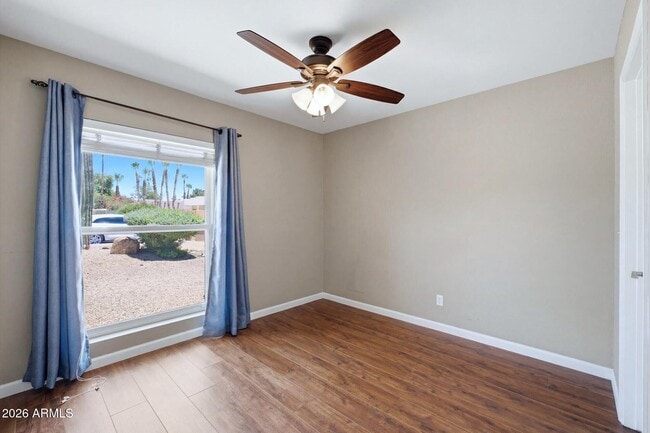 Building Photo - 6259 E Acoma Dr
