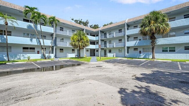 Building Photo - 8351 Sands Point Blvd